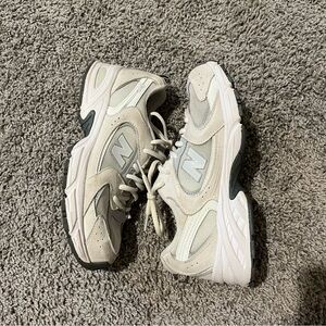 New Balance 530 Sneakers